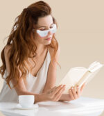 Hot and cold eye care massage beauty device